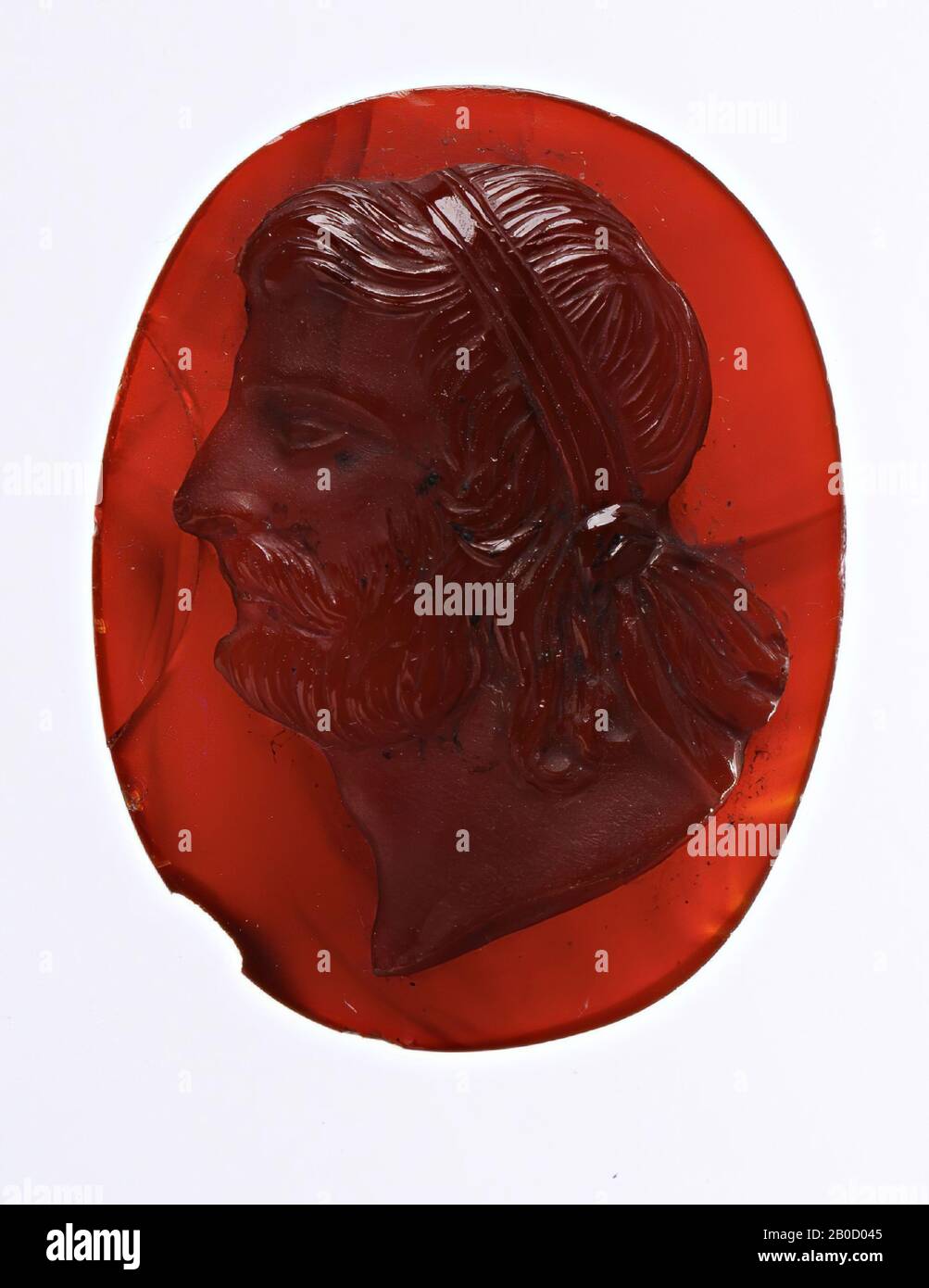 F: Kopf des Mannes nach links, langes welliges Haar mit Band darin, Bart, Cameo, Carnelian, Farbe: Orange-rot, Form: Oval, stehend, Verarbeitung:, Methode: 28 x 22 mm, D. 45 mm, WT. 3.67 gr., 18. Jahrhundert 1700-1800 Stockfoto