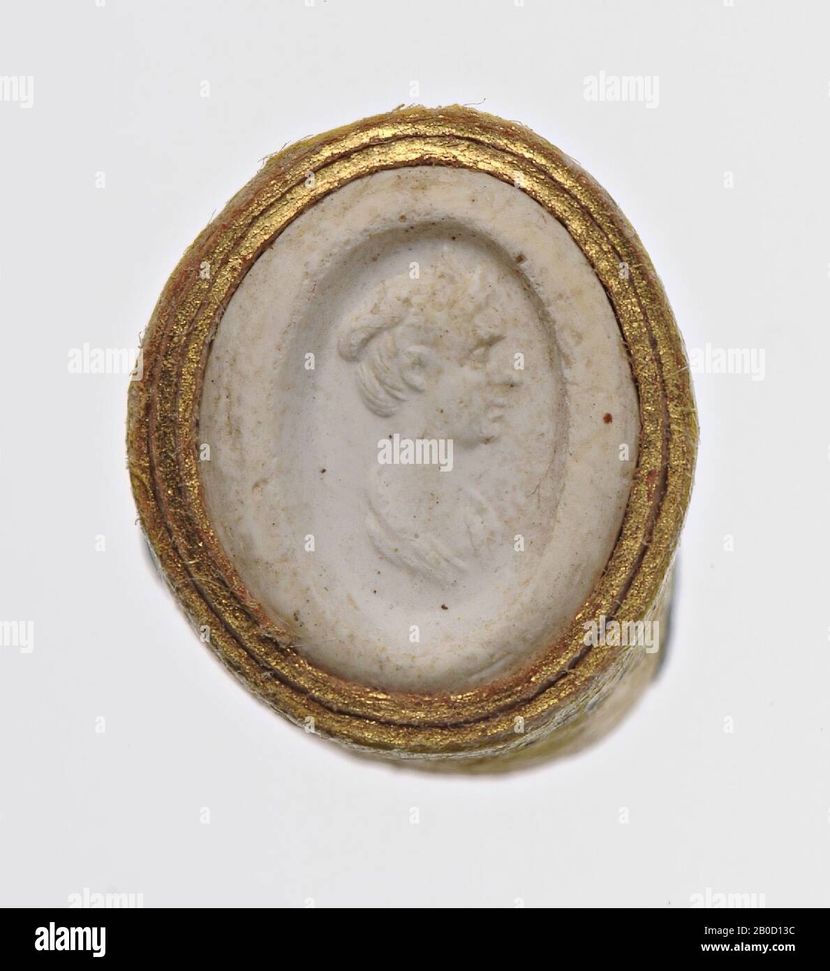 VZ: Büste der Frau und Profil links, Sabina, GEM, Intaglio, Sardonyx, Farbe: Braun Stockfoto