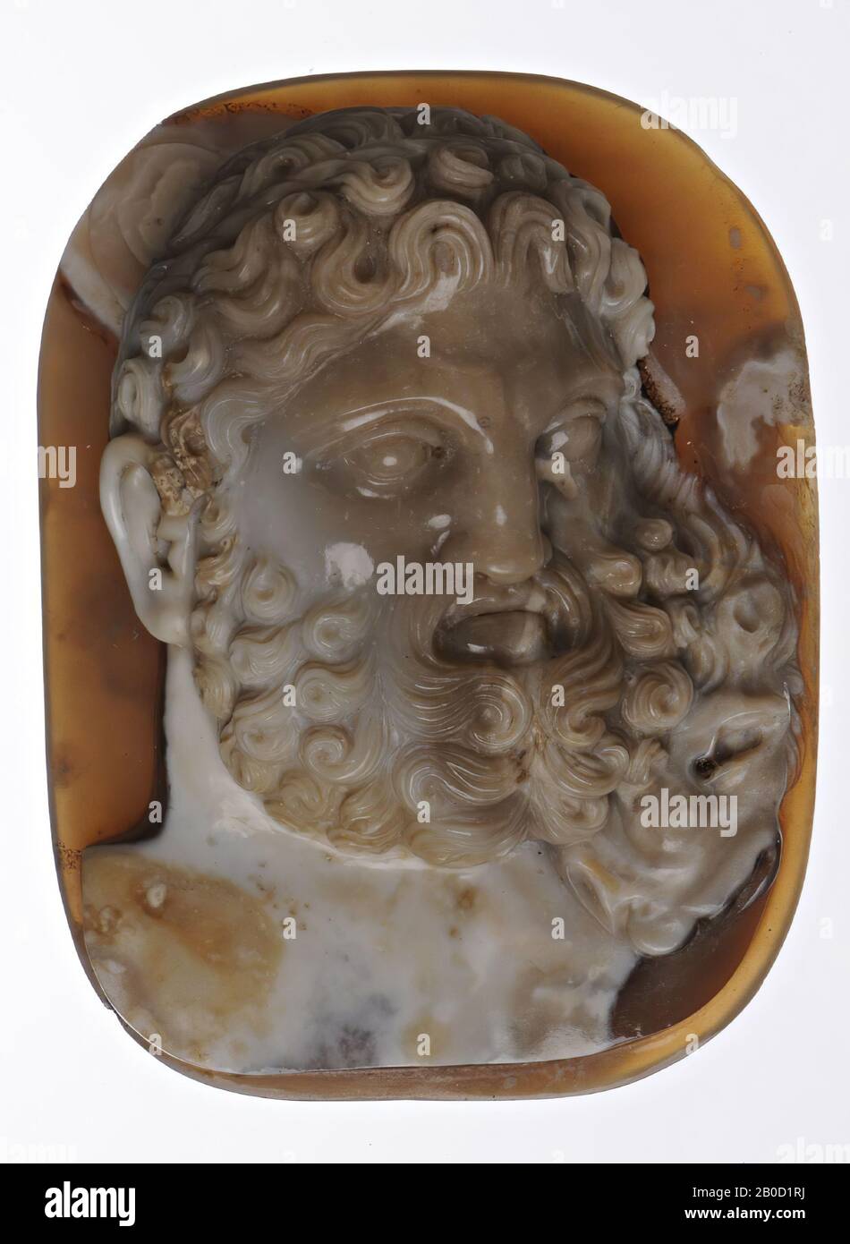 Schnittsteine, Cameo, Achat, Farbe, graubraun, gefleckt braun, Form, rechteckig, stehend, unregelmäßig, Bearbeitung, Erstellungsmethode, 86 x 65 mm, D. 26 mm, WT., 160 gr, 17., 18. Jahrhundert 1600-1800 Stockfoto