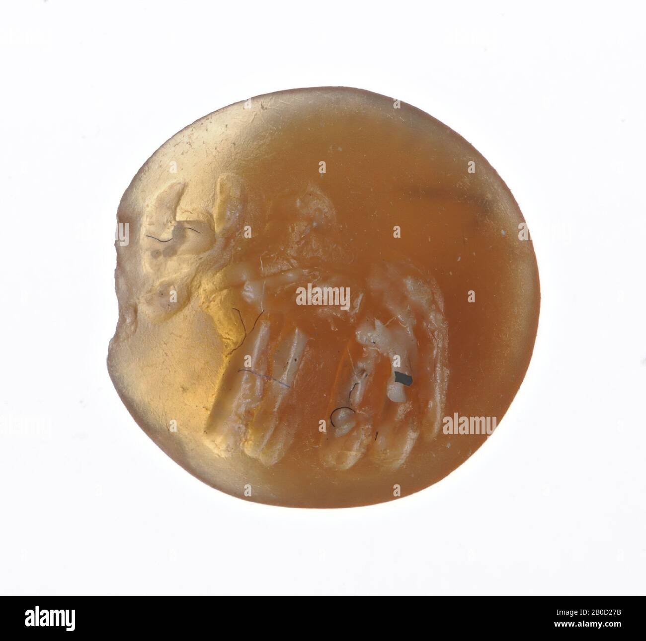 VZ: ZEBU links, GEM, intaglio, carnelian, Farbe: Hellorange gelb, Form: Rund, Verarbeitung:, Stil: 9 x 9 mm, D. 2,5 mm, WT. ? GR., 4. - 6. Jahrhundert n. Chr. 300 BIS 600 N. CHR. Stockfoto