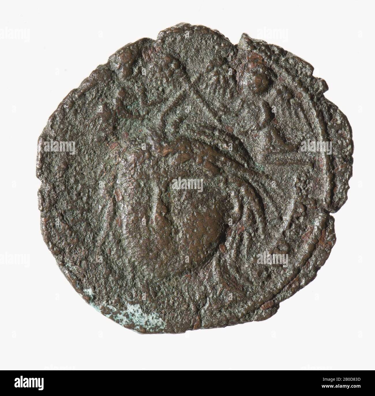 Obvers: Büste, frontal, über geflügelten Figuren mit Schnittbild? Abgenutzt, Reste der Aufschrift. Umgekehrt: Linien, Umschrift, Münze, Dirham von Qutb ad-Din Mawdud, Zengid Emir von Mossul, Metall, Bronze, Diam: 2,9 cm, WT. 9,44 Gramm, Ca. 1160, unbekannt Stockfoto