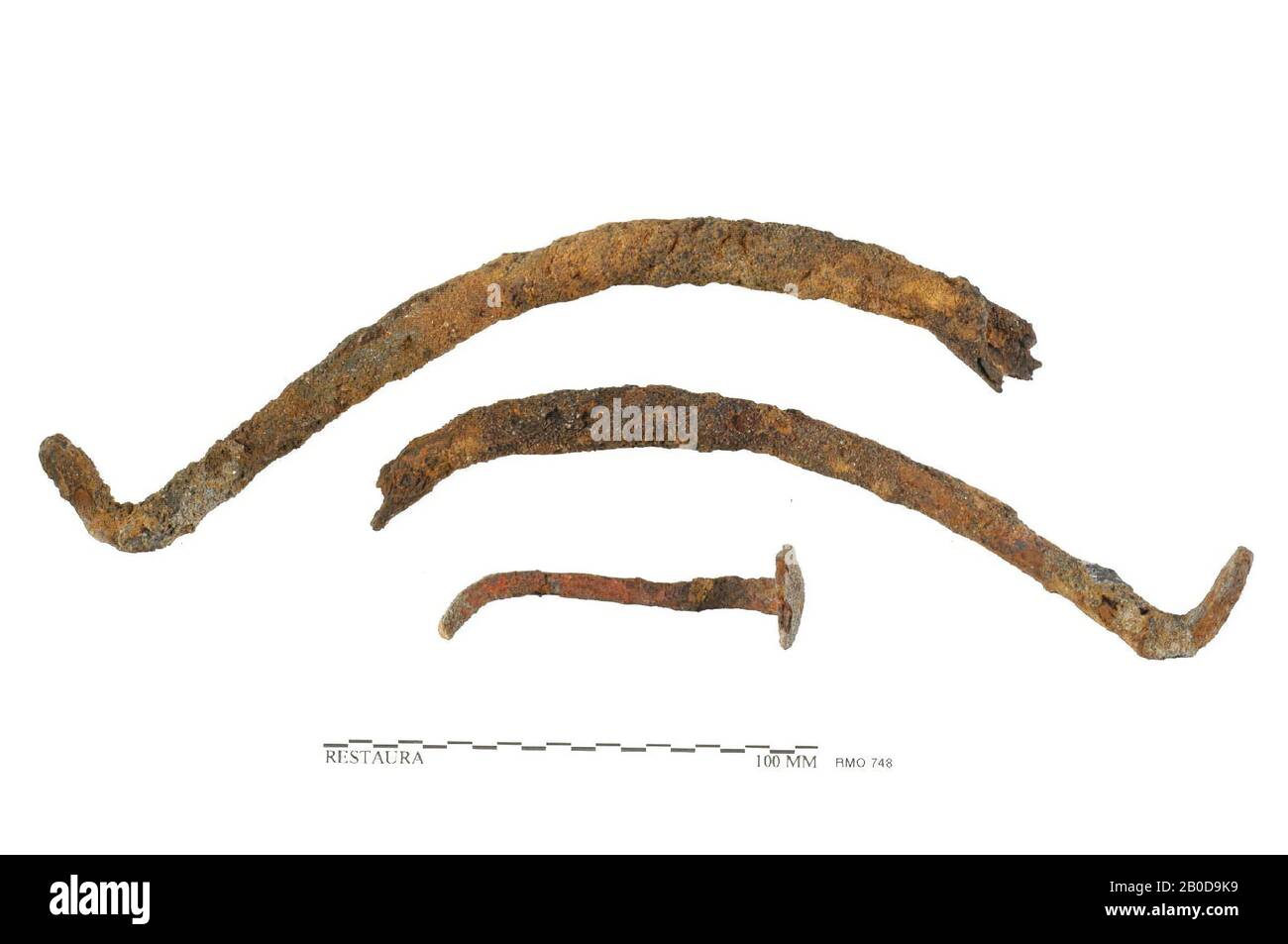 Teile von Griff und Nagel, Teile von Griff und Nagel, Eisen, 20,3 x 2,1 Stockfoto