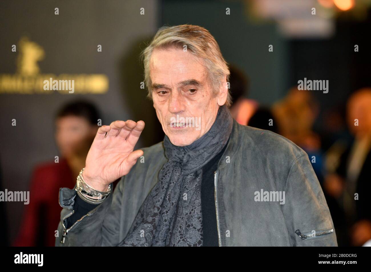 Berlin, Deutschland. Februar 2020. Jeremy Irons während des Fotocall der Jury beim 70. Internationalen Filmfestival Berlin/Berlinale 2020 im Hotel Grand Hyatt am 20. Februar 2020 in Berlin, Deutschland. Kredit: Geisler-Fotopress GmbH / Alamy Live News Stockfoto