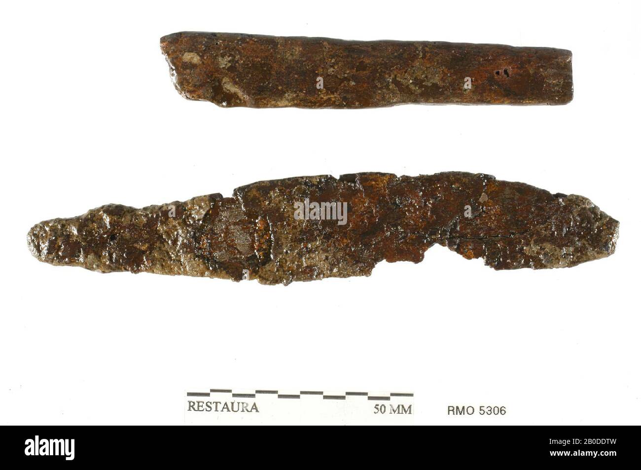 Niederlande Mittelalter, Messer, Teil von Stab, Eisen, 8,9 x 1,4 cm, 13 x 2,3 cm, x, Niederlande, Utrechter, Wijk bij Duurstede, Wijk bij Duurstede, Dorestad Stockfoto