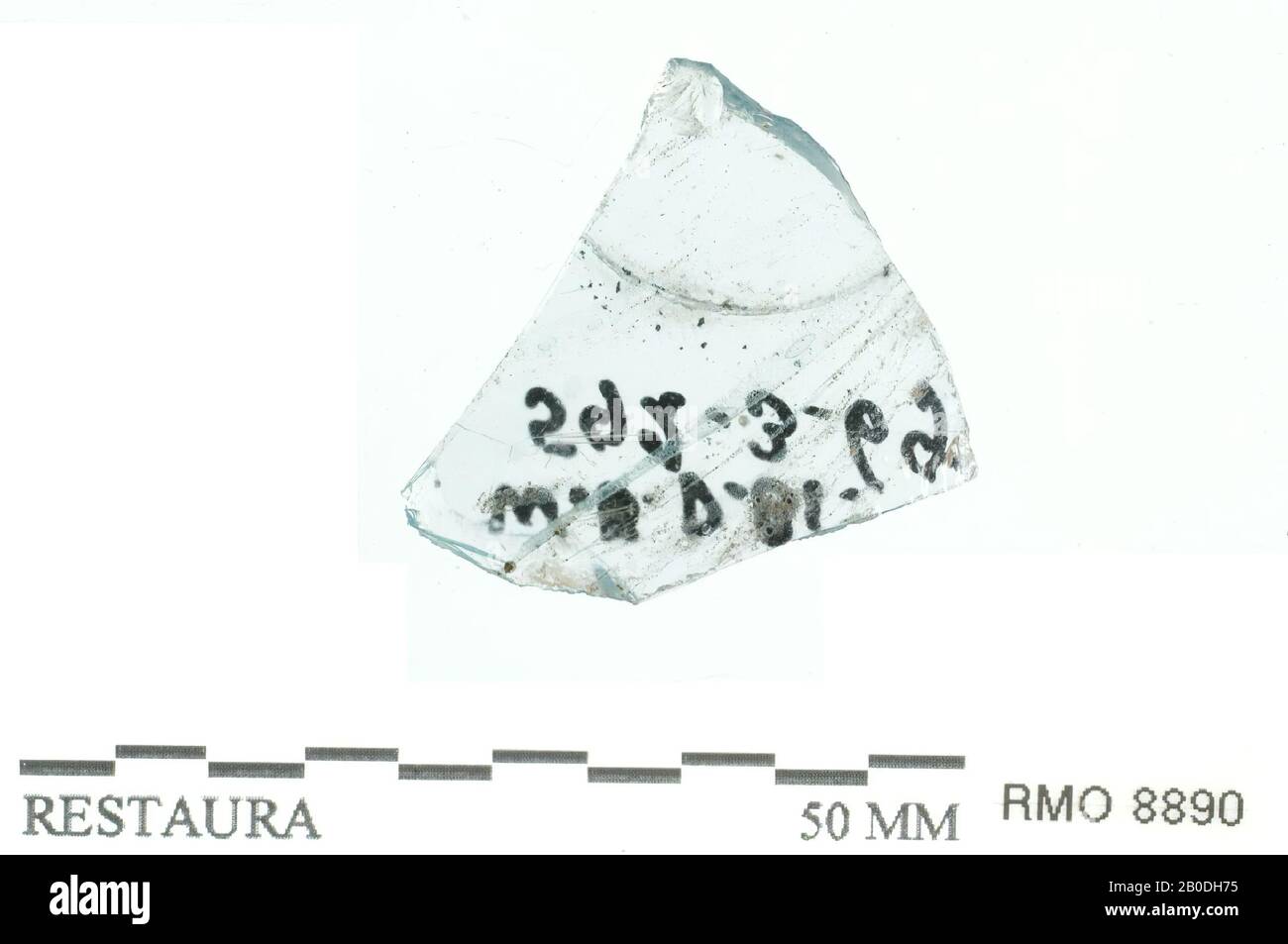 Fragment, Glas verwenden, hellblau, Fragment, Glas verwenden, hellblau, Glas, 2,9 x 2,6 cm, x, Niederlande, Utrechter, Wijk bij Duurstede, Wijk bij Duurstede, Dorestad Stockfoto