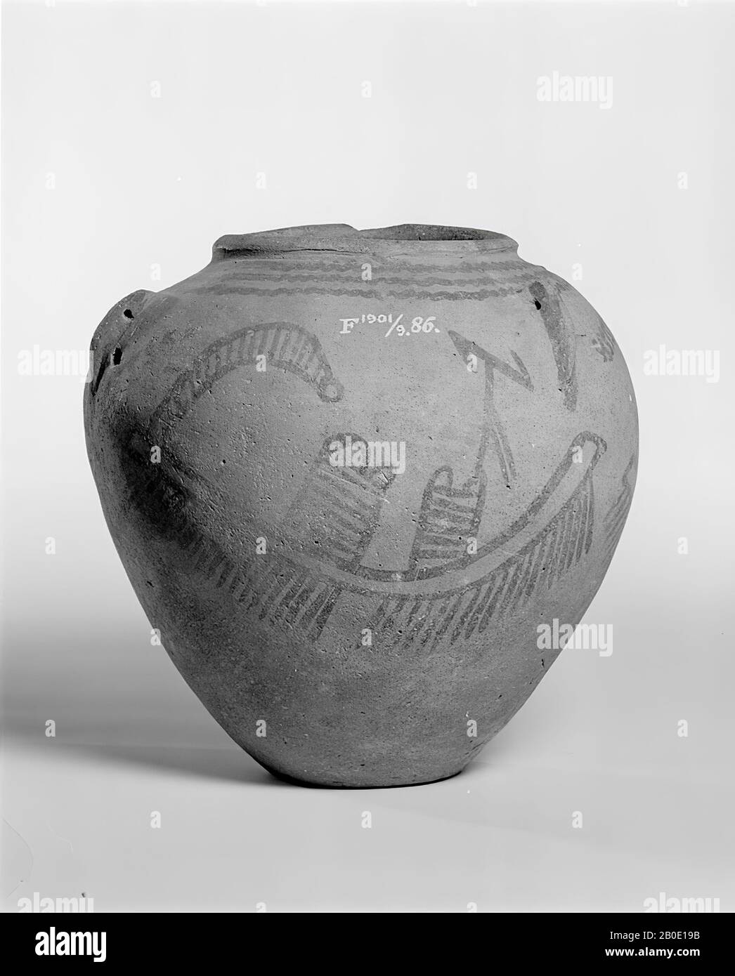 Ägypten, Topf, Steingut, 19,5 × 19 cm, Vorgeschichte, Nagada II d1 Periode 3500-3300 v. Chr., Ägypten Stockfoto