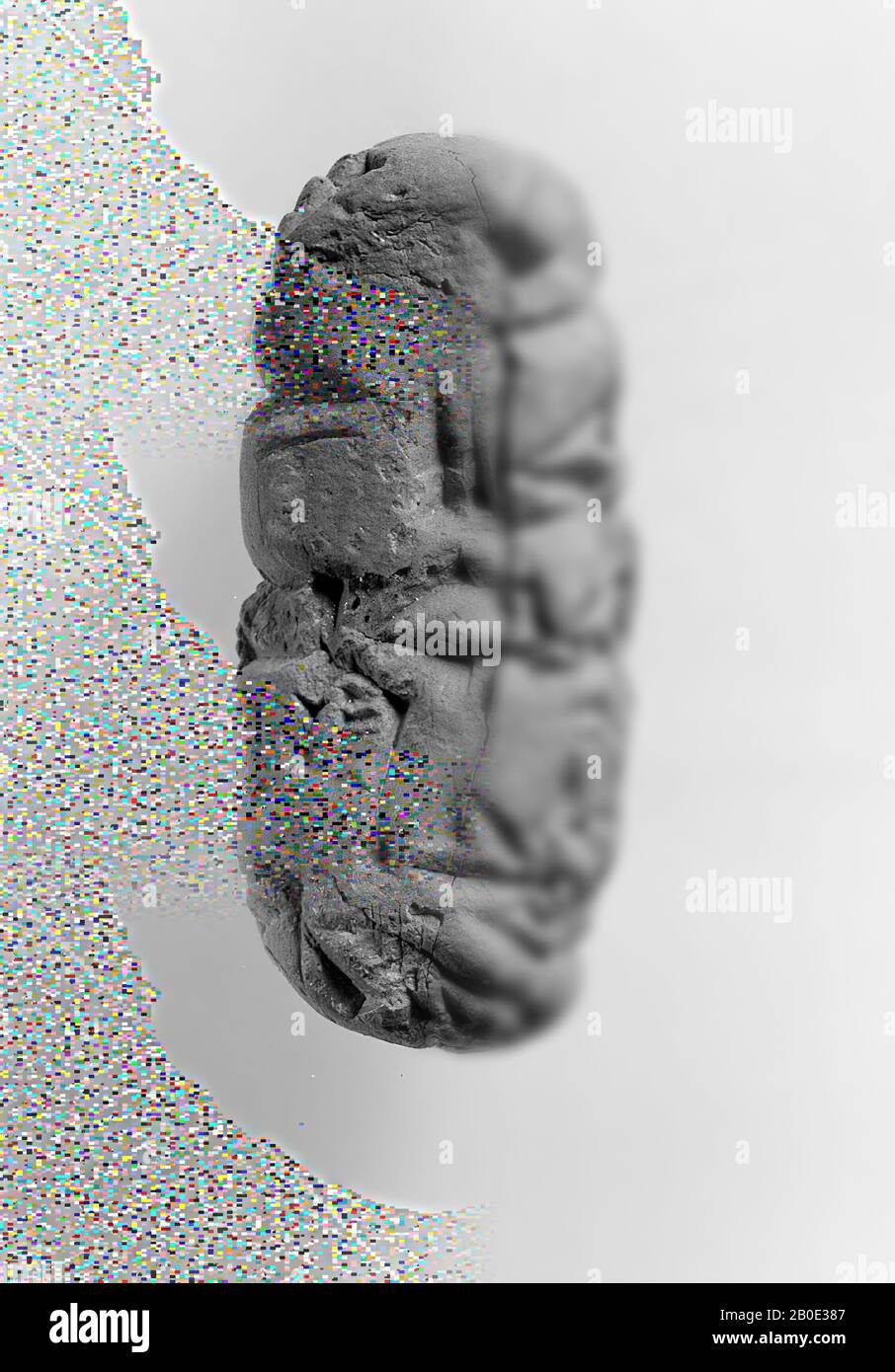 Eine Tontafel mit Keilschrift. Der Text ist eine Bestätigung der Bestätigung von Saatgut (Gerste), Aufschrift, Keramik, Ton, L 4,8 cm, W 4 cm, H 2,7 cm, Ur III Zeitraum 2112-2004 v. Chr., Irak Stockfoto