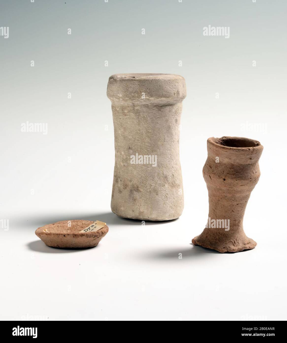 Zylinder, Vase, Zylinder, Vase, Kalksteine, 10 cm, Durchmesser: 5,2 cm, Altes Königreich, Ägypten Stockfoto