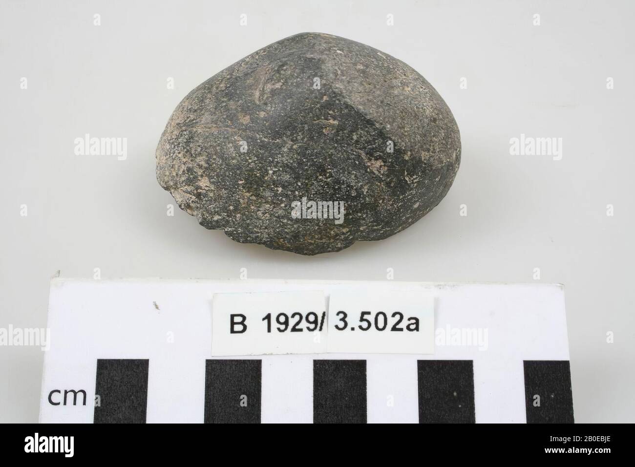 Schwarzer Stein, Stein, Stein, 7,5 x 5,5 x 3,9 cm, Israel Stockfoto