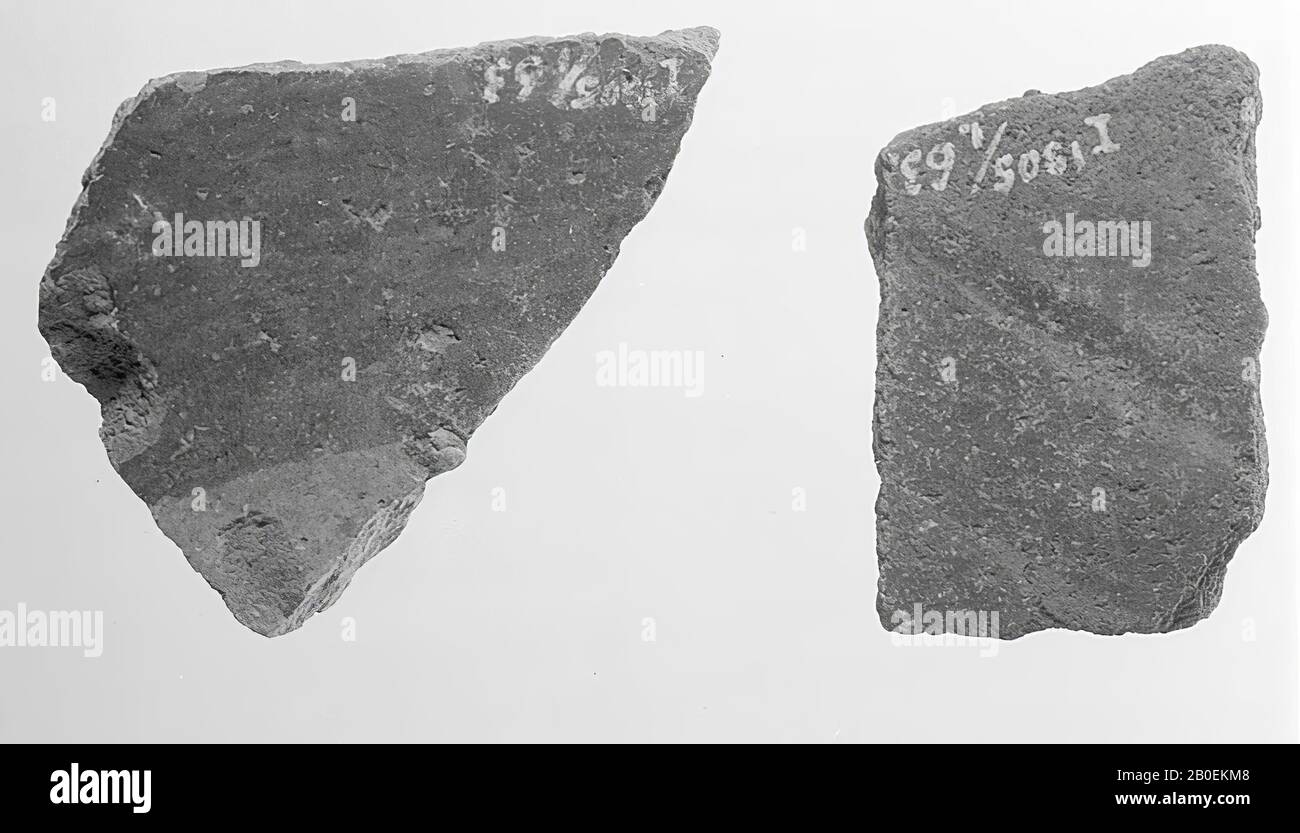 Late-Kykladen-Sherds. Cat.no.3: Rim-Fragment einer karierten Schüssel Stockfoto