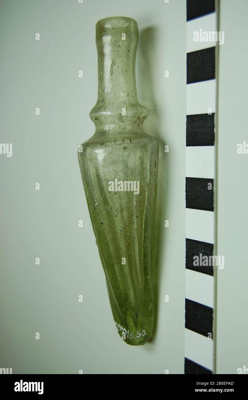 Klassisches Altertum, Balsamarium, Glas, 11,2 cm Stockfoto