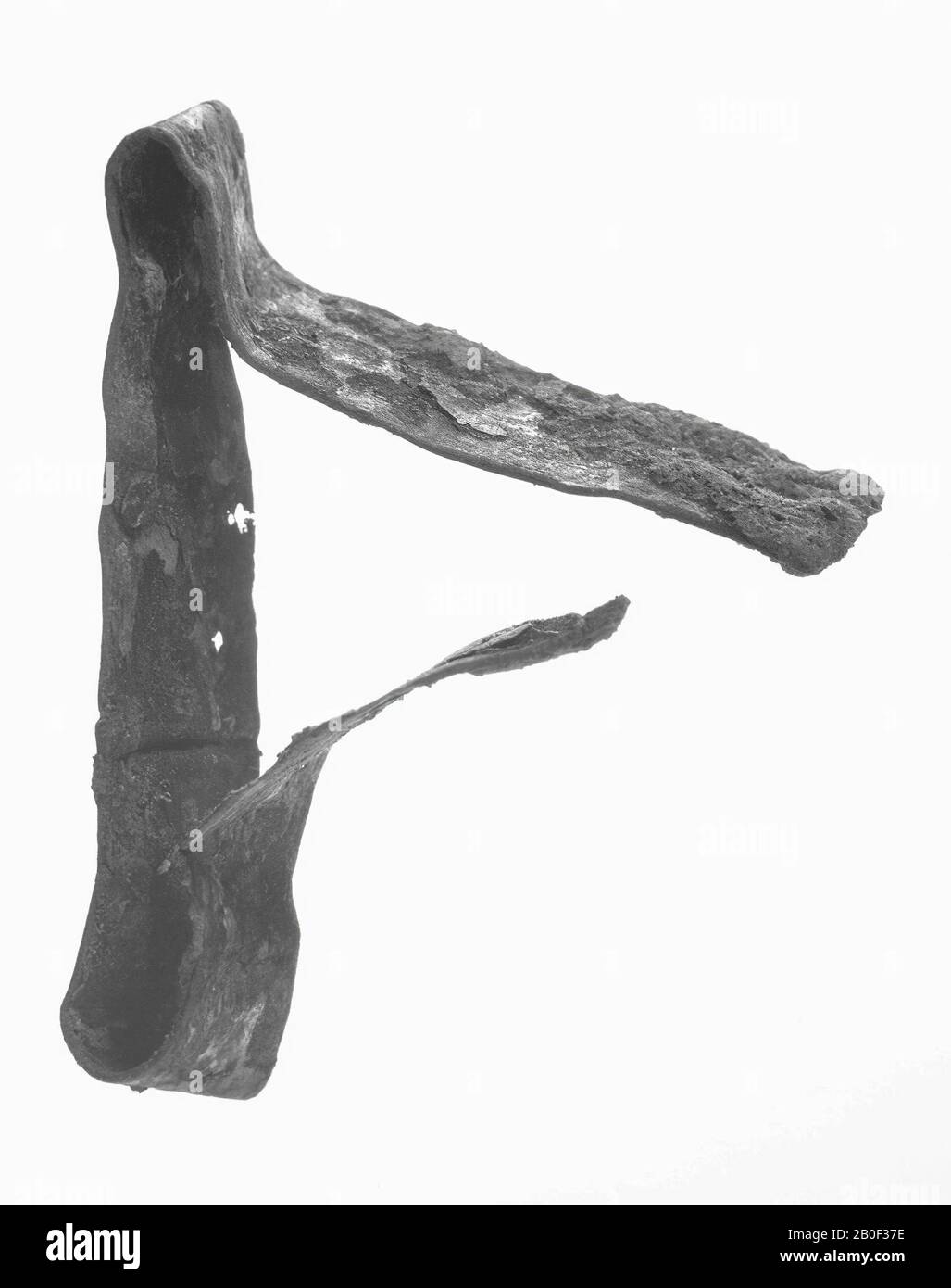 Schwerter aus Bronze, Schlagblech, Metall, Bronze, 4,9 x 6,7 cm, roman 40-250, Niederlande, Südholland, Katwijk, Valkenburg Stockfoto
