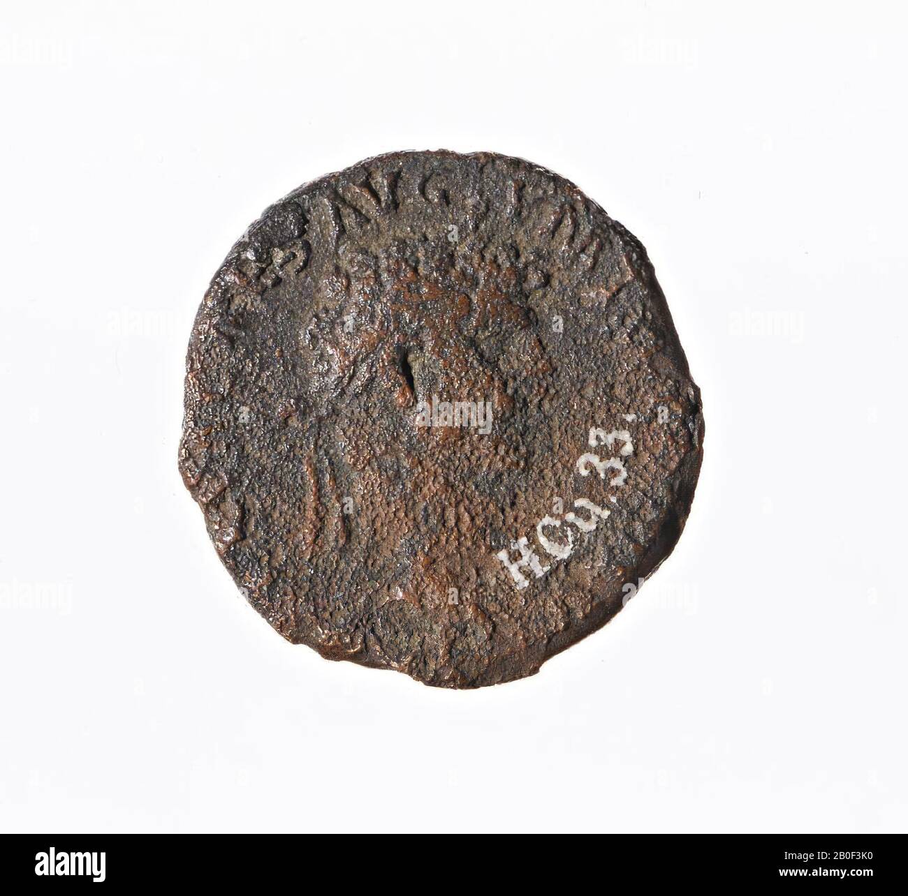 Niederländische Römerzeit, Münze, Esche, Nerva, Metall, Kupfer, Diam., 25 mm, WT., 10.06 gr, roman 97, Ca, Niederlande, Limburger Heerlen, Heerlen Stockfoto