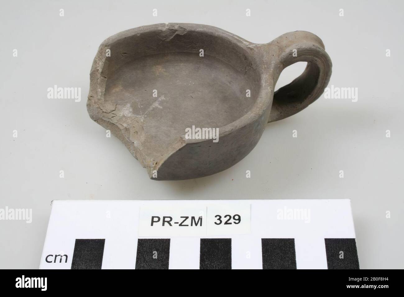 Niederländische Römerzeit, Öllampe, Steingut, 9,1 x 7,5 x 3,9 cm, roman, Niederlande Stockfoto