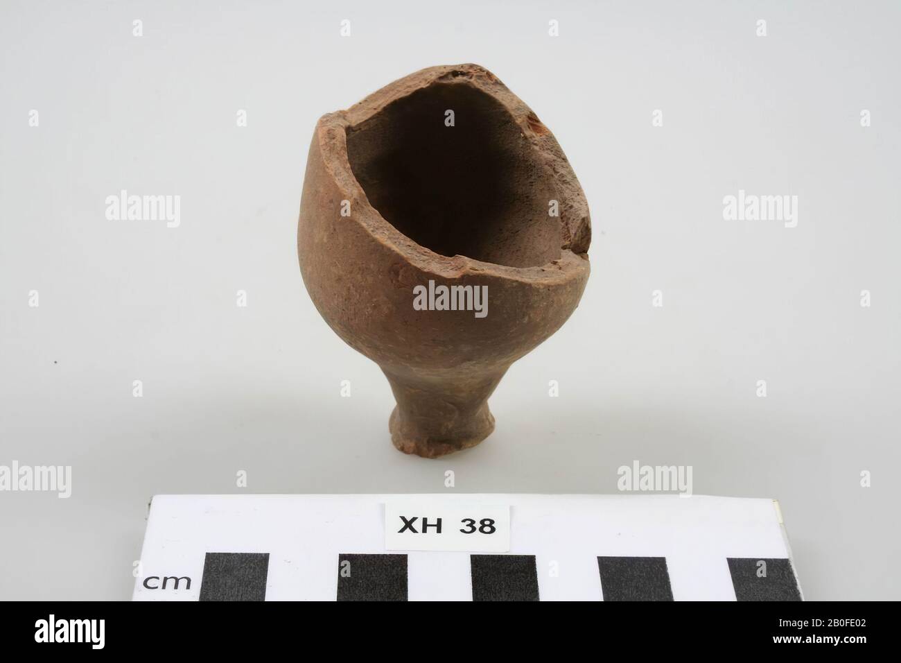 Alt Europe, Vase, Steingut, h, 6,5 cm, Diam, 4,9 cm, roman, Deutschland Stockfoto