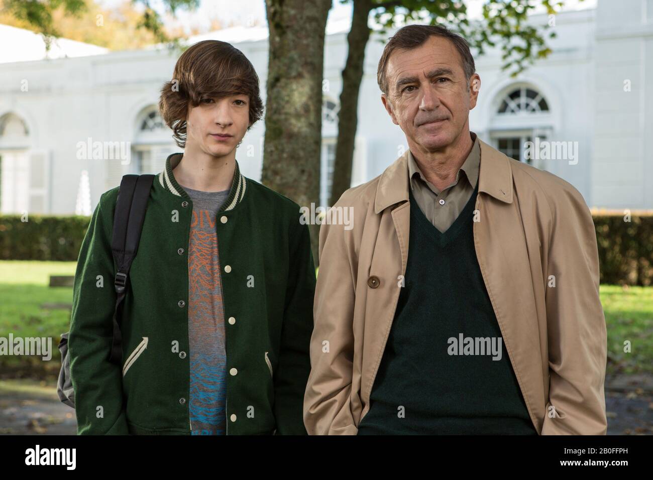 16 ans ou Presque Jahr: 2013 Frankreich Direktor: Tristan Séguéla Victor George, Christophe Malavoy Stockfoto