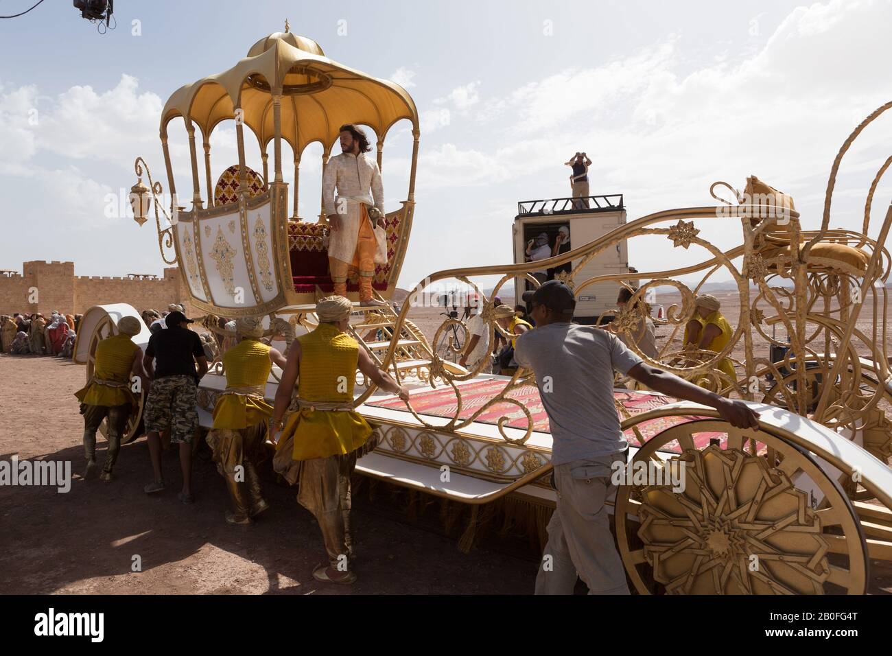 Les Nouvelles aventures d'Aladin Jahr: 2015 Frankreich/Belgien Direktor: Arthur Benzaquen Kev Adams Foto Stockfoto