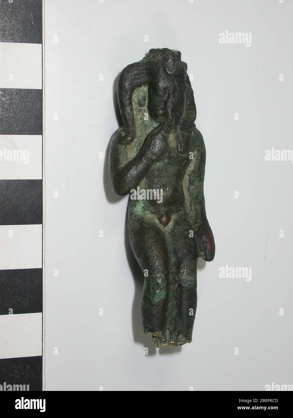 Statue, Harpokraten, sitzend, Krone, Jugendglocke, dreifach zerbrochen: Krone, Körper und Sockel, Bronze, gott, Bronze, 11 cm, Spätzeit, saitianische Zeit (oder: Griechische Rom, Ägypten Stockfoto