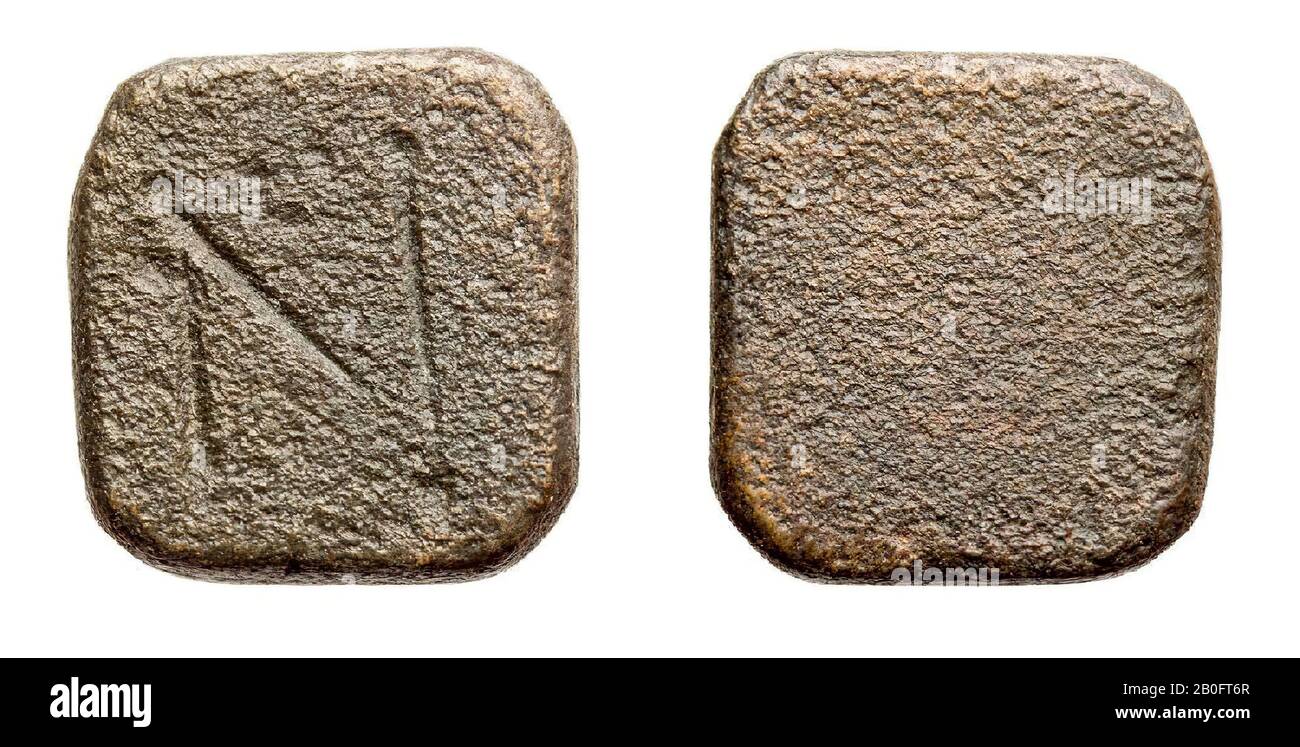 Klassisches Altertum, Gewicht, Münzgewicht, Quadrat, abgerundete Ecken, Bronze, 1,19 x 1,14 x 0,31 cm, WT., 3,87 g, byzantinisch, Türkei Stockfoto