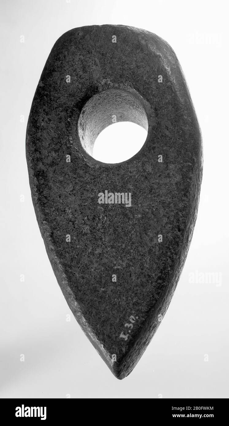Großer Axthammer mit einem Loch am oberen Ende, um einen Griff, Hammer, Stein, Länge: 15 cm, Vorgeschichte -2900 anzubringen Stockfoto