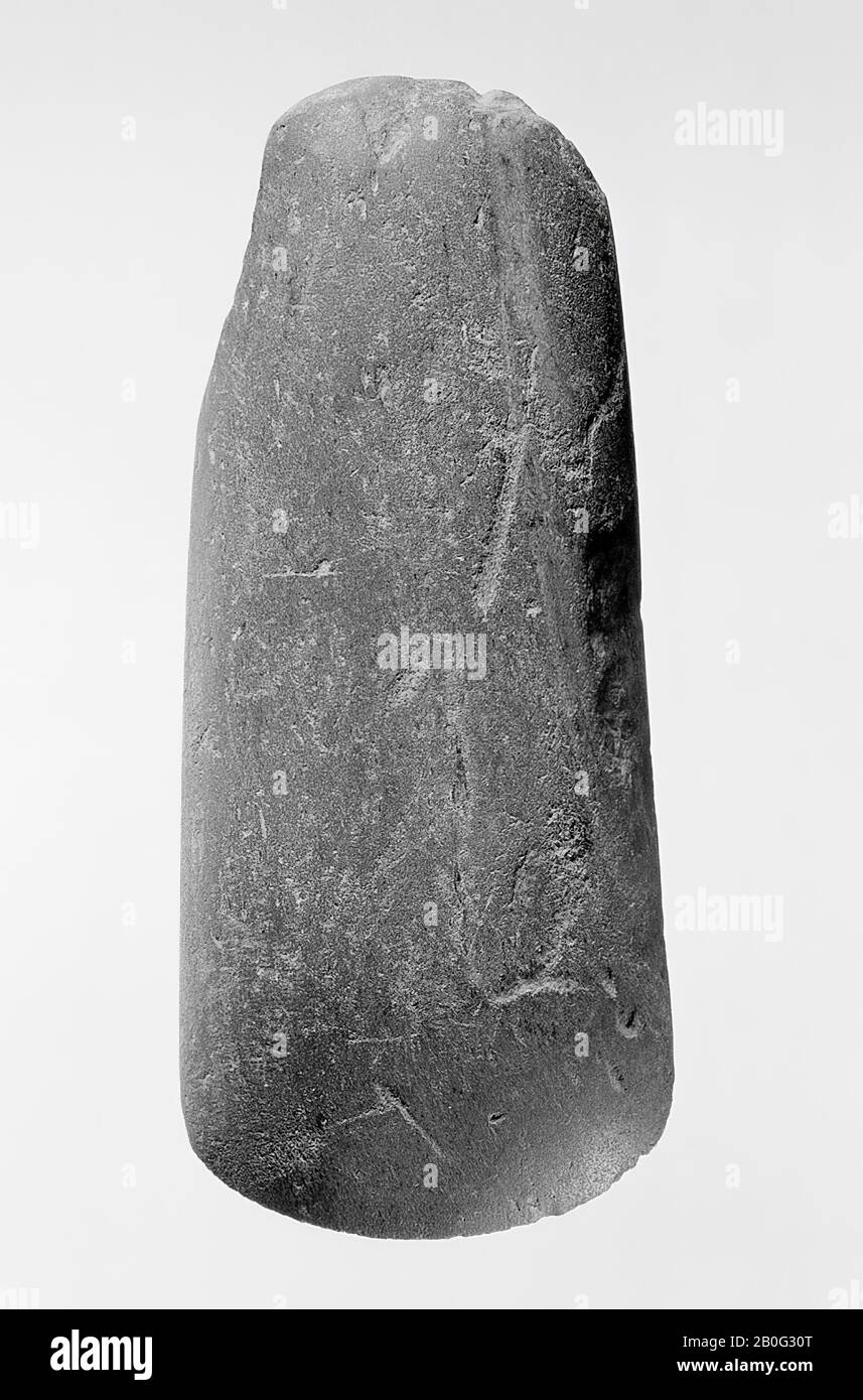 Steinaxt, Schaft, Stein, Länge: 13 cm, Vorgeschichte -5400 Stockfoto