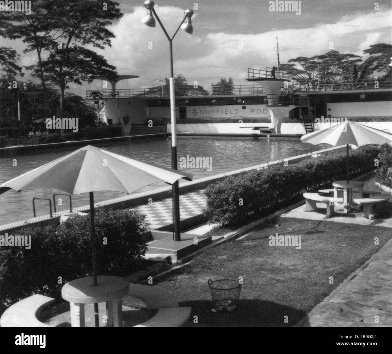 Singapur. 1958. Schwimmbad Britannia Club. Stockfoto