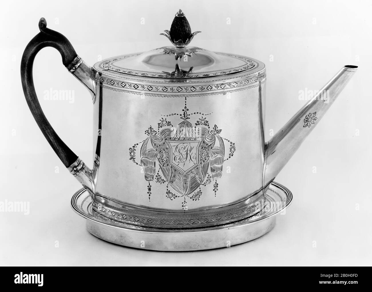 Peter und Ann Bateman, Englisch, Frances Purton, (Englisch, aktiv zwischen 1783 und 18520), Teapot und Stand, 1792/93, Silber Stockfoto