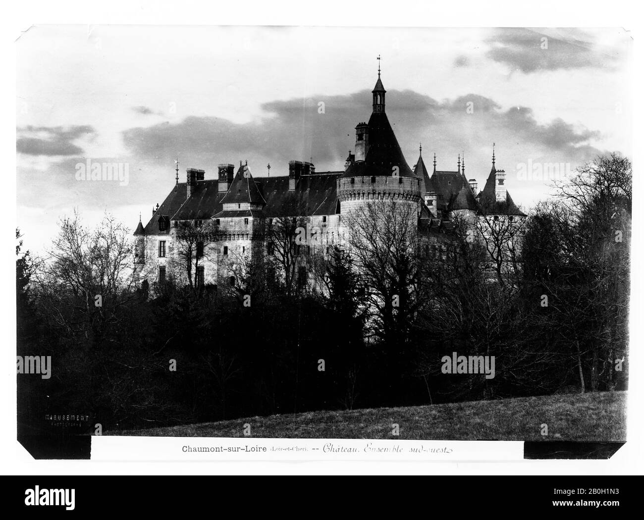 Mieusement, französisch, 1838-1885, Chaumont-sur-Loiré (Loire-et-Cher)-Château Ensemble Southwest, Albumen-Druck, Bild: 10 7/16 x 14 7/8 Zoll (26,5 x 37,8 cm Stockfoto