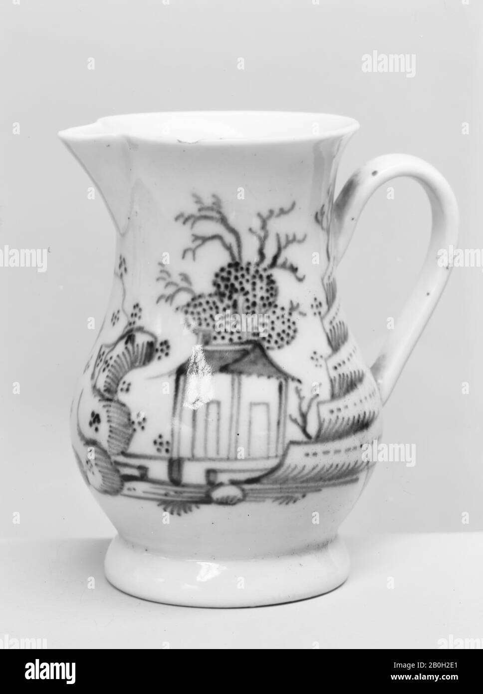 Liverpool, Cream Jug, Britisch, Liverpool, Liverpool, Ca. 1770, Britisch, Liverpool, Paste aus Porzellan, Höhe: 3 1/4 Zoll (8,3 cm), Ceramics-Porzellan Stockfoto