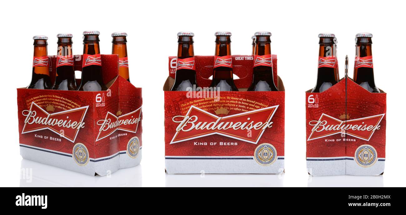 Irvine, CA - 25. MAI 2014: Drei 6 Packungen Budweiser, Seitenansicht, Endansicht und 3/4-Ansicht. Stockfoto