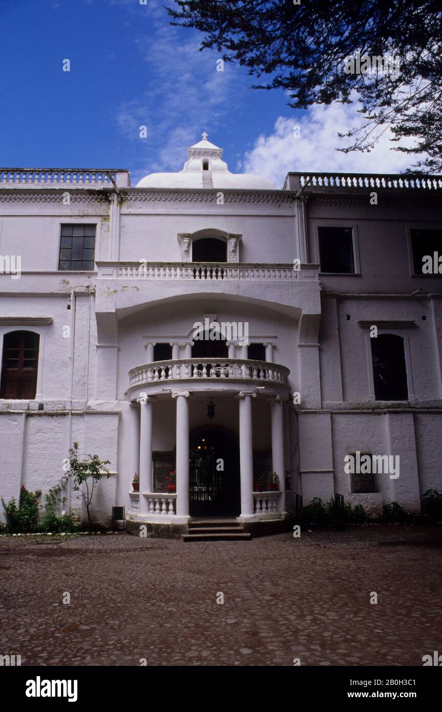 ECUADOR, HIGHLANDS, HOTEL, HOSTERIA 'LA CIENEGA' ERBAUT 1602, ALTE KOLONIALFARM Stockfoto
