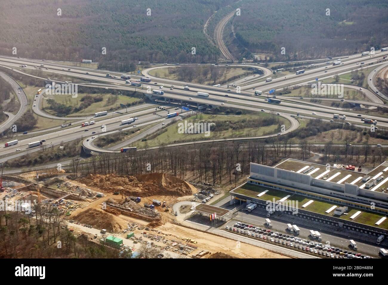 20.03.2019, Frankfurt am Main, Hessen, Deutschland - Luftbild des Frankfurter Kreuzes. 00S190320D001CAROEX.JPG [MODEL RELEASE: NEIN, PROPERTY RELE Stockfoto