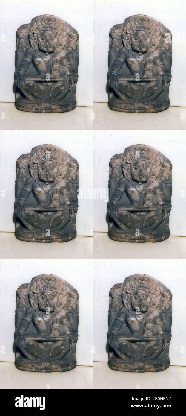 Sitzende Narasimha, Indien (Jammu & Kashmir, uraltes Königreich Kaschmir), 7.-9. Jahrhundert, Indien (Jammu & Kashmir, altes Königreich Kaschmir), Stein, H. 2 1/2 in. (6,4 cm), Skulptur Stockfoto