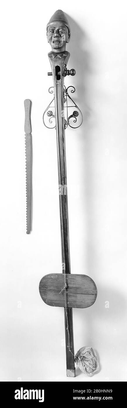 Bumbass, deutsch oder amerikanisch, Ende des 19. Jahrhunderts, Vereinigte Staaten oder Deutschland ?, Deutsch oder Amerikaner, Holz, Metall, Haut, L. 182 cm, L. von Bogen 86,6 cm, Chordophone-Zither-beugt Stockfoto