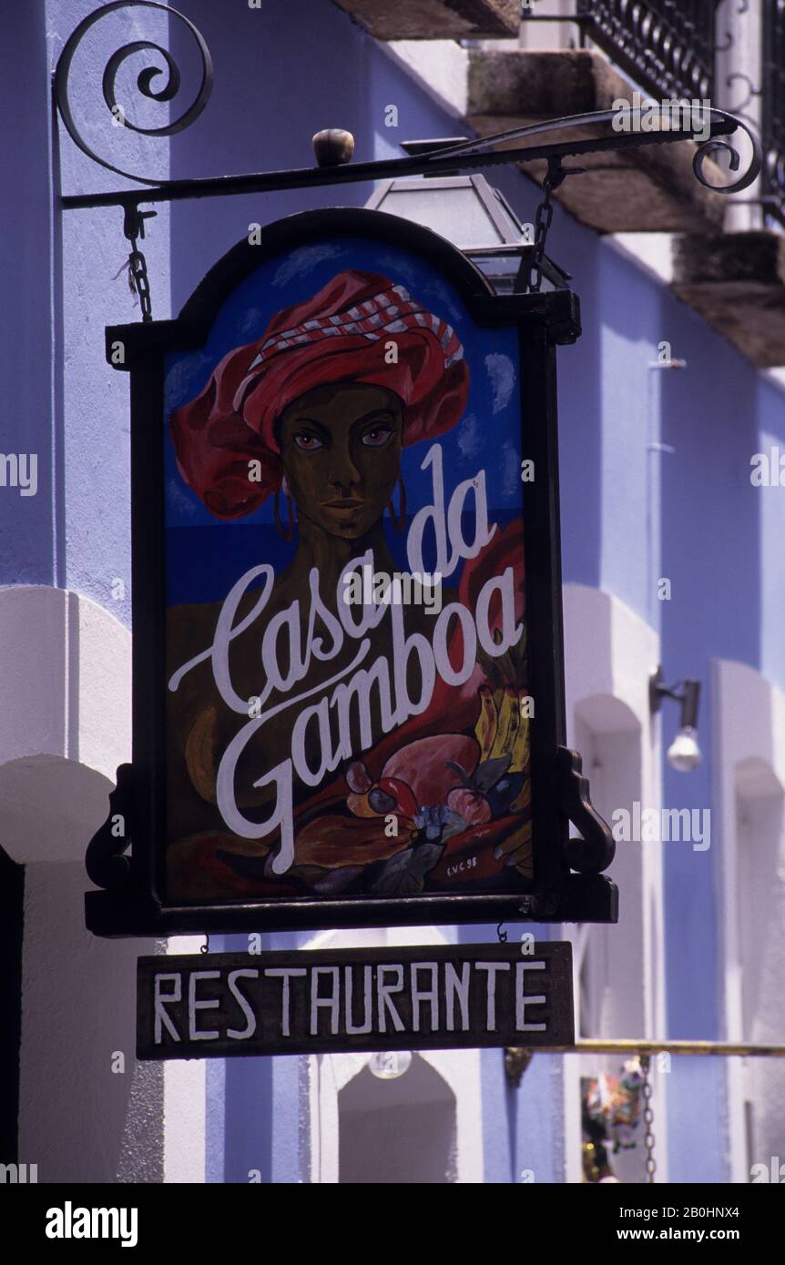 BRASILIEN, SALVADOR DE BAHIA, PELOURINHO DETICT, RESTAURANTSCHILD Stockfoto