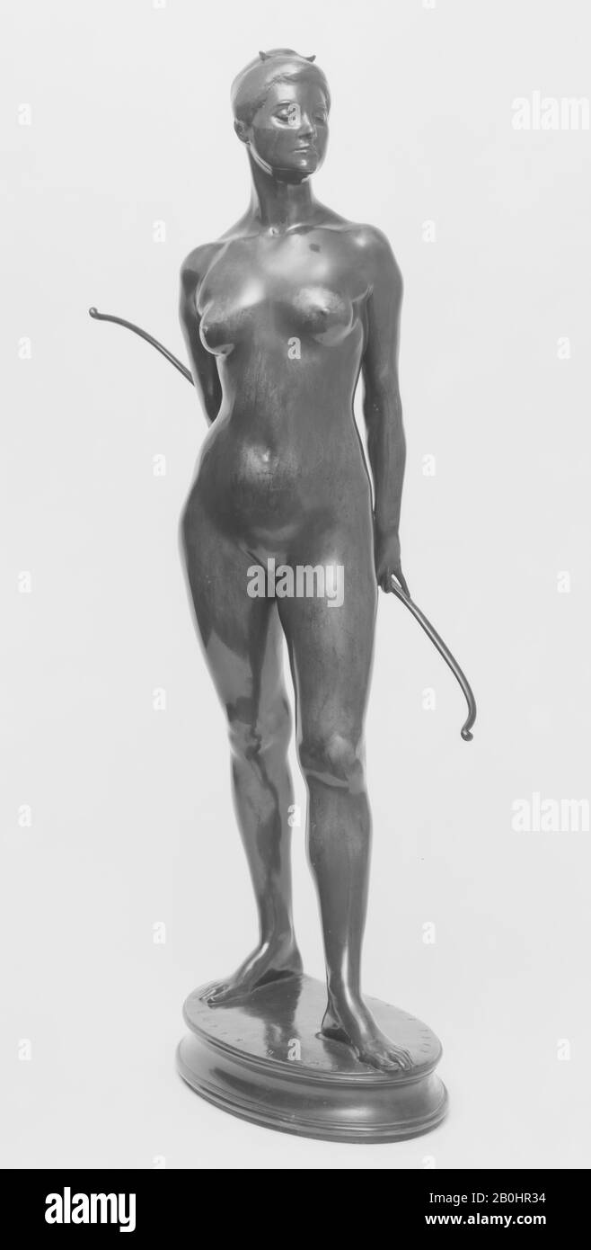 Karl Theodore Bitter, Diana, American, Karl Theodore Bitter (American (Born Österreich), Wien von den Jahren zwischen den Jahren 30-299 New York), 1910, American, Bronze, 19 3/4 x 5 3/4 x 9 Zoll. (50,2 x 14,6 x 22,9 cm), Skulptur Stockfoto