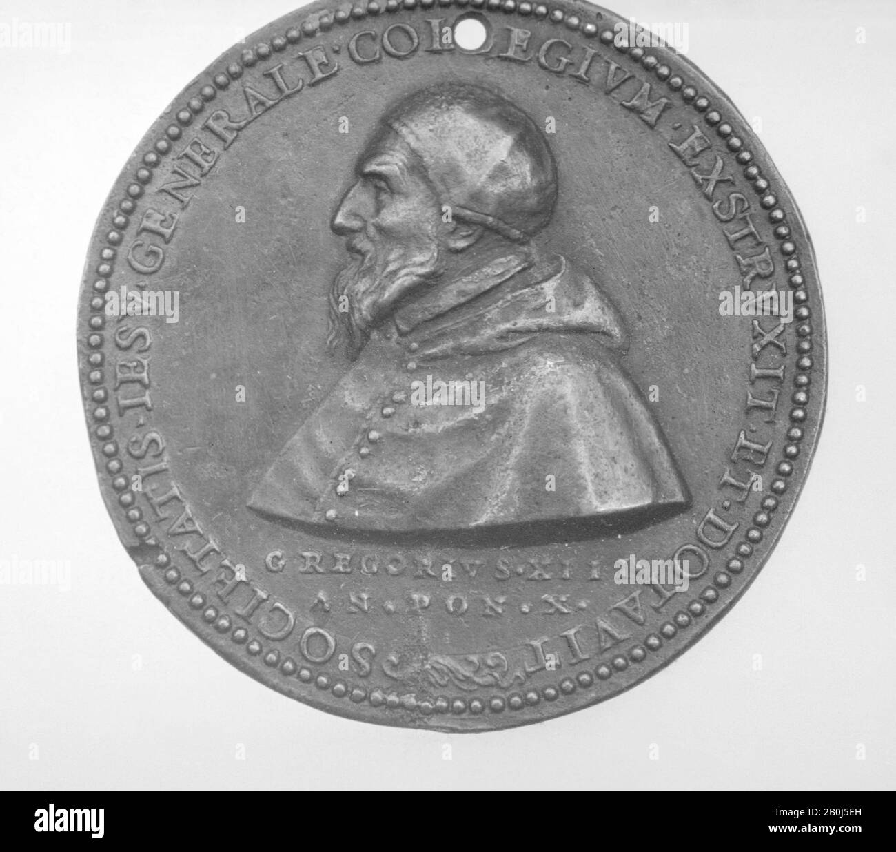 Papst Gregor XIII. (R. 1572-85), Italienisch, 16. Jahrhundert, Italienisch, Bronze, Durchmesser: 2 5/16 Zoll. (58 mm), Medaillen und Plaketten Stockfoto