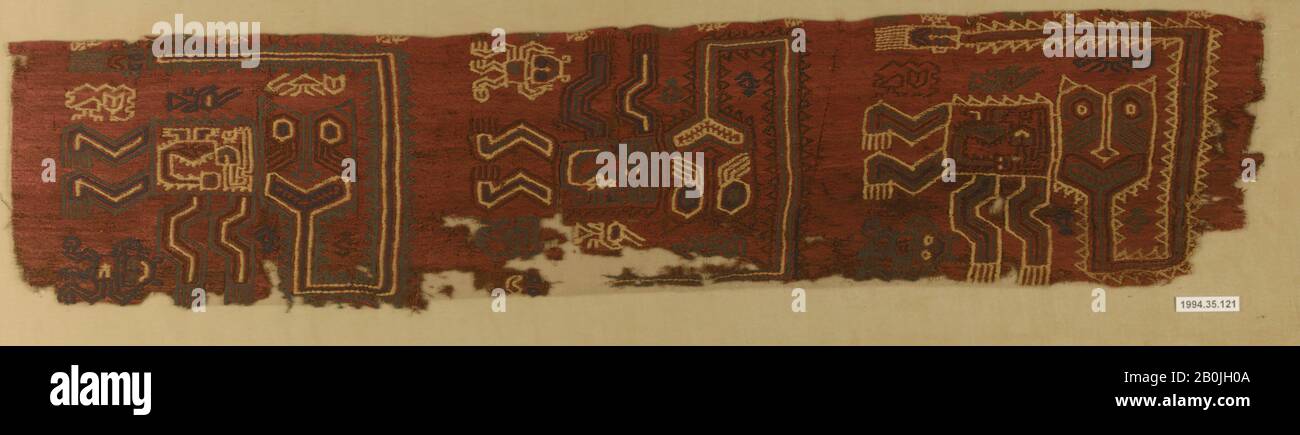 Gesticktes Grenzfragment, peruanisch, 1.-7. Jahrhundert, Peru, peruanisch, Baumwolle, Kamelhaar, Länge 23-3/4 Zoll, Textil-Woven Stockfoto
