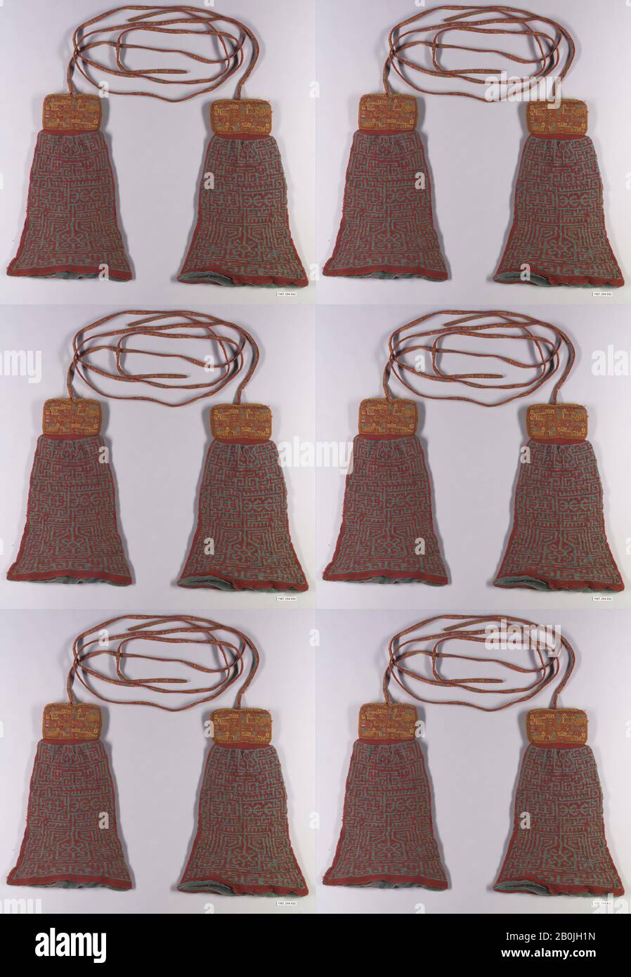 Zierquasten, Nasca, 5. Bis 7. Jahrhundert, Peru, Nasca, Camelid Hair, H x B: 8 1/4 x 12 Zoll. (21 x 30,5 cm), Textil-Backofen Stockfoto