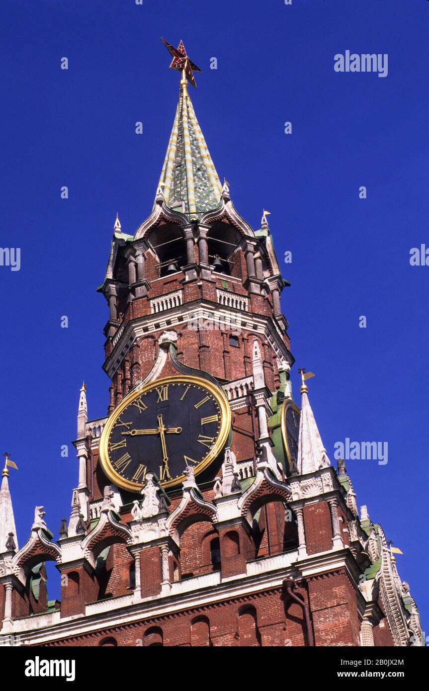 RUSSLAND, MOSKAU, ROTER PLATZ, SPASSKAYA-TURM Stockfoto