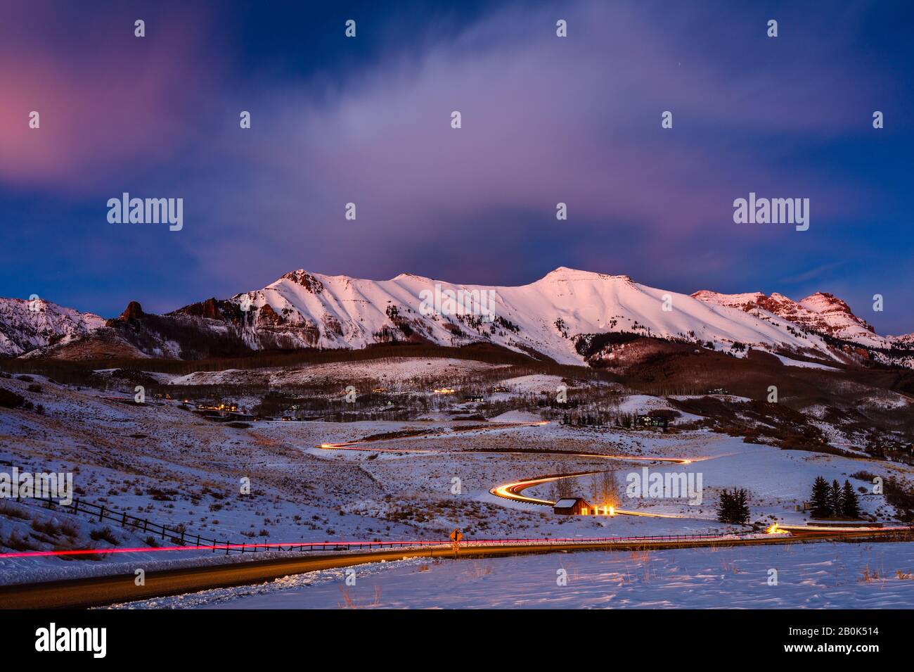 Die San Juan Mountains in Telluride, Colorado Winterlandschaft mit Schnee und Alpenglühen Stockfoto