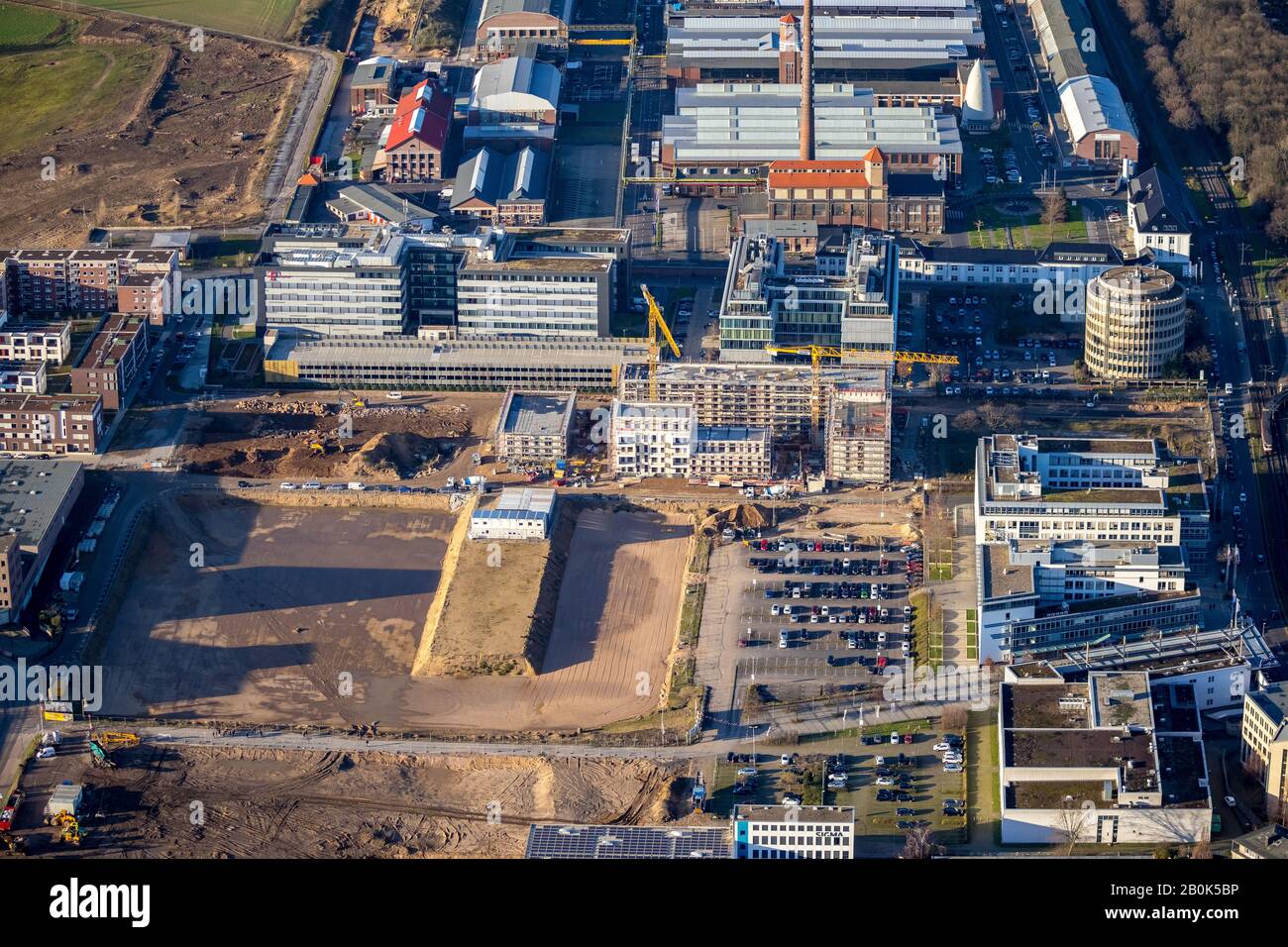 Luftbild, Neubaugebiet Wohngebiet VIERZIG549, Gewerbegebiet, Hansaallee, Düsseldorf, Rheinland, Nordrhein-Westfalen, Germa Stockfoto