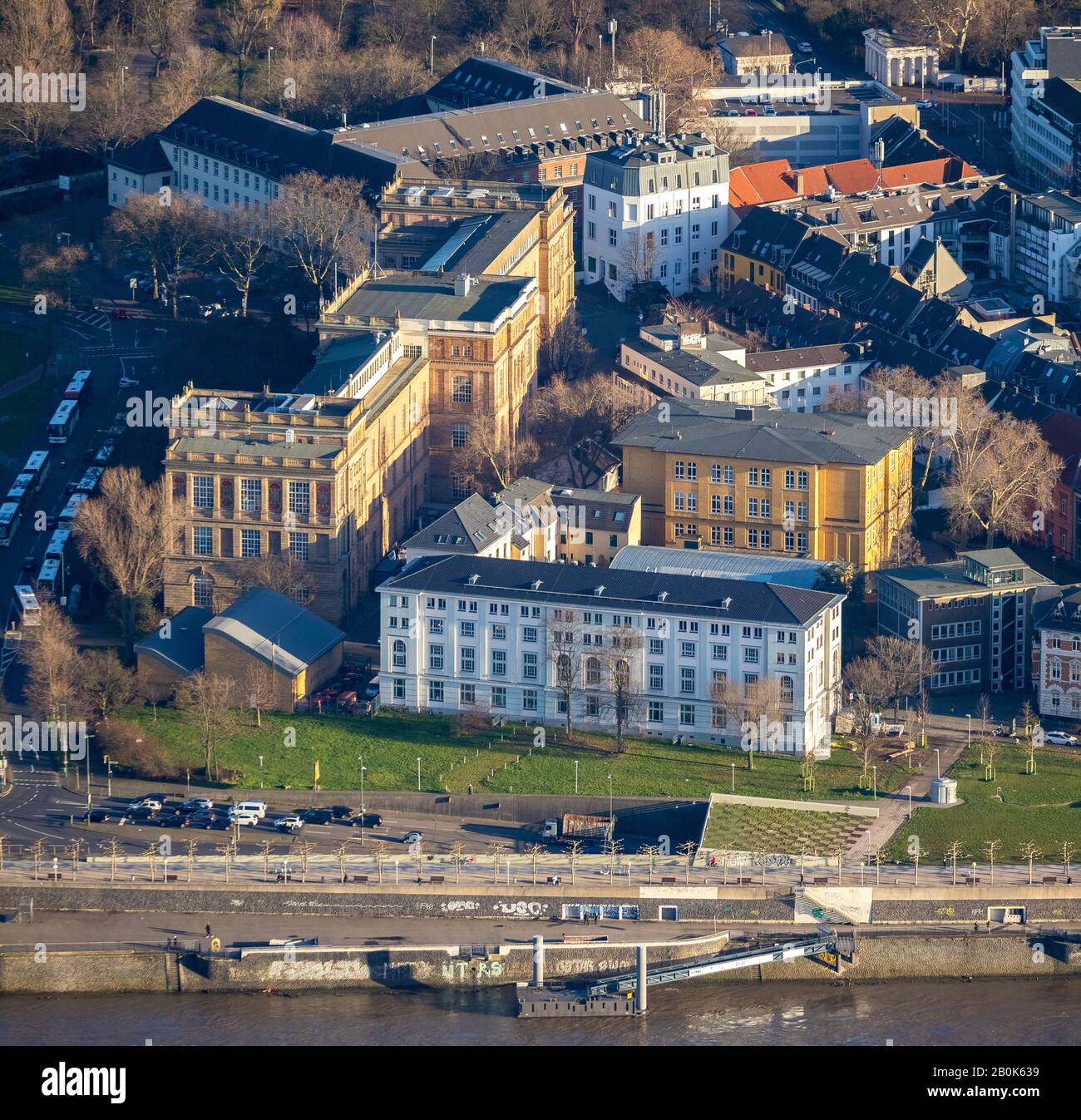 Luftbild der Erzdiözese Köln General Vikariat, Kunstakademie Düsseldorf, St. Ursula Berufskolleg des Erzbistums Köln, Publ Stockfoto