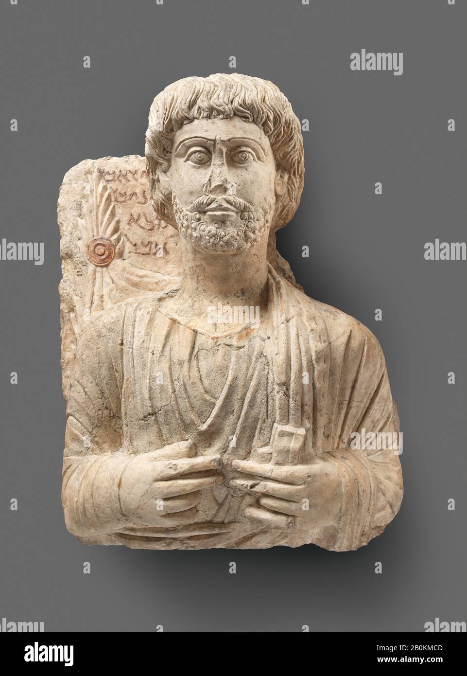 Beerenrelief, ca. 150-200, Aus Syrien, Palmyra, Kalksteine, Farbe, 21 3/4 x 17 x 10 9/16 Zoll (55,2 x 43,2 x 26,8 cm), Stone-Sculpture-Beschriftet Stockfoto