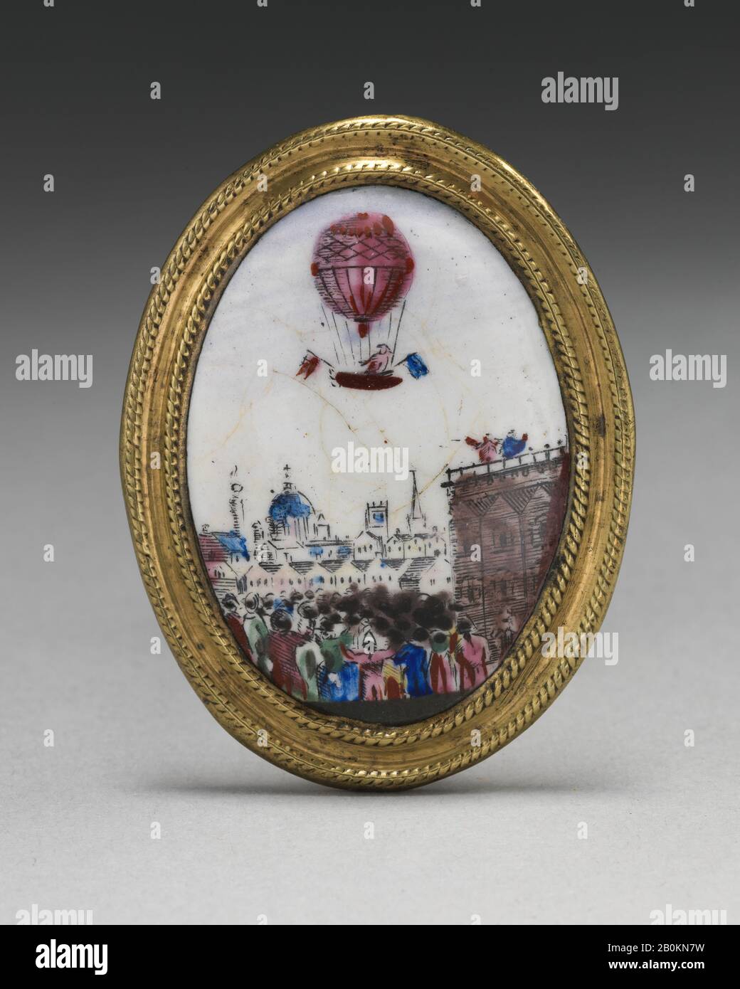 Spiegelknopf, Französisch oder Britisch, ca. 1783, Französisch oder Britisch, Email auf Kupfer, Messing, Diam. 2 7/8 Zoll (7,3 cm), Enamels-Painted Stockfoto