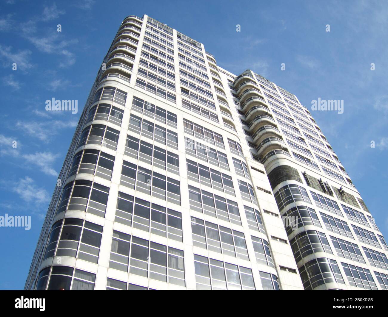 Das David Murray John Gebäude, das Herzstück der Skyline von Swindon. Stockfoto