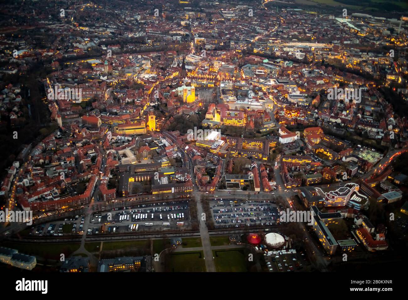 Luftbild, Übersicht Münster, Paulusdom, Dom, Nachtsicht, Münster, Münsterland, Nordrhein-Westfalen, Deutschland, DE, Europa, Vogel Stockfoto
