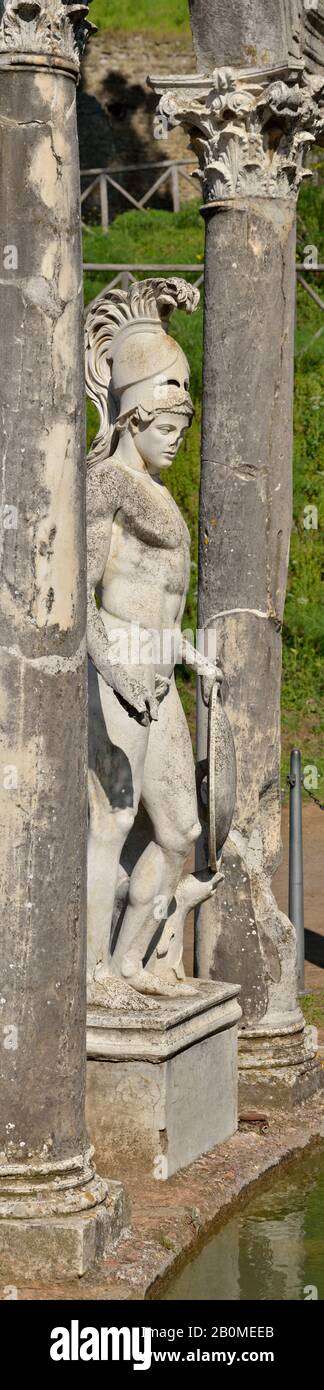 Villa Adriana - Hadrians Villa - Tivoli (Canopo - Ares Statue), UNESCO-Weltkulturerbe - Latium, Italien, Europa Stockfoto