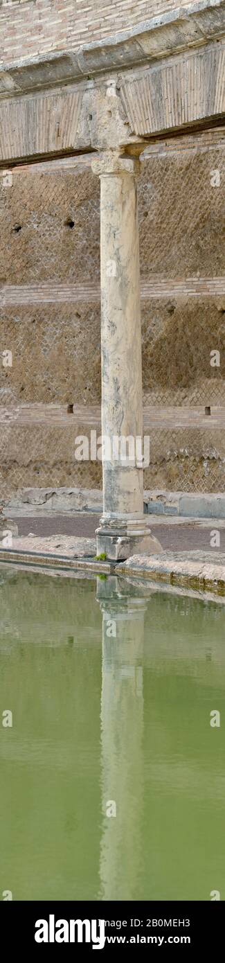 Villa Adriana - Hadrians Villa - Tivoli (Theater Marittimo - Säulendetails des maritimen Theaters), UNESCO-Weltkulturerbe - Latium, Italien, Europa Stockfoto