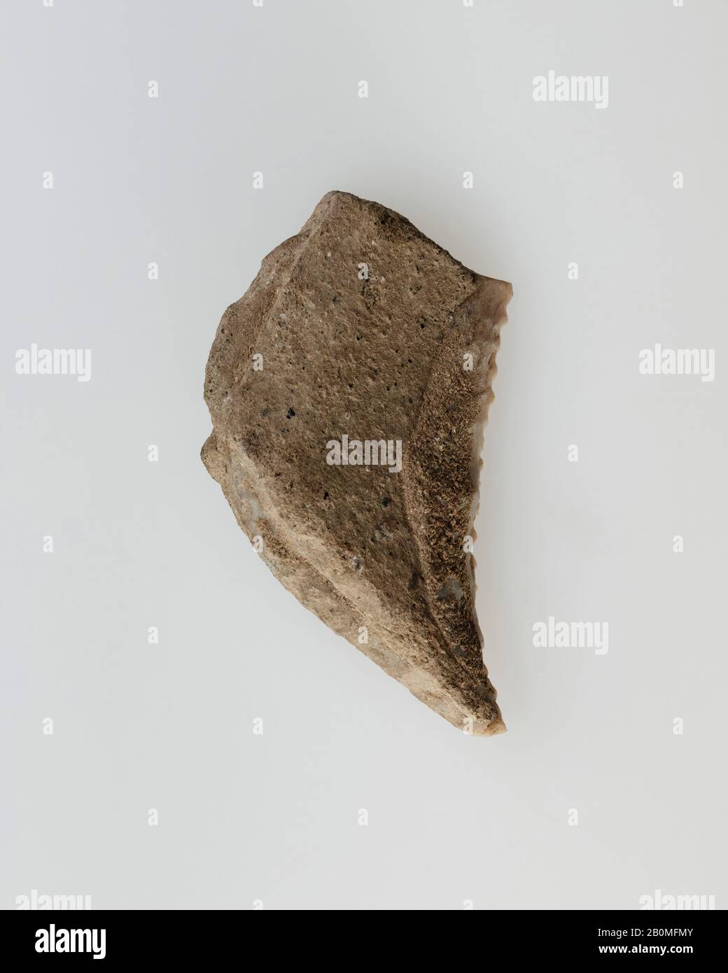 Sicheleinsatz Wahrscheinlich Neues Konigreich Ramesside Dritter Zwischenzeitraum Datum Ca 1184 664 V Chr Aus Agypten Memphitregion Lisht North Flint Klebstoff Kalkputz L 8 3 W 4 5 Th 2 Cm Wt 72 8 G 3 1 4 1 3 4 3 4 Zoll